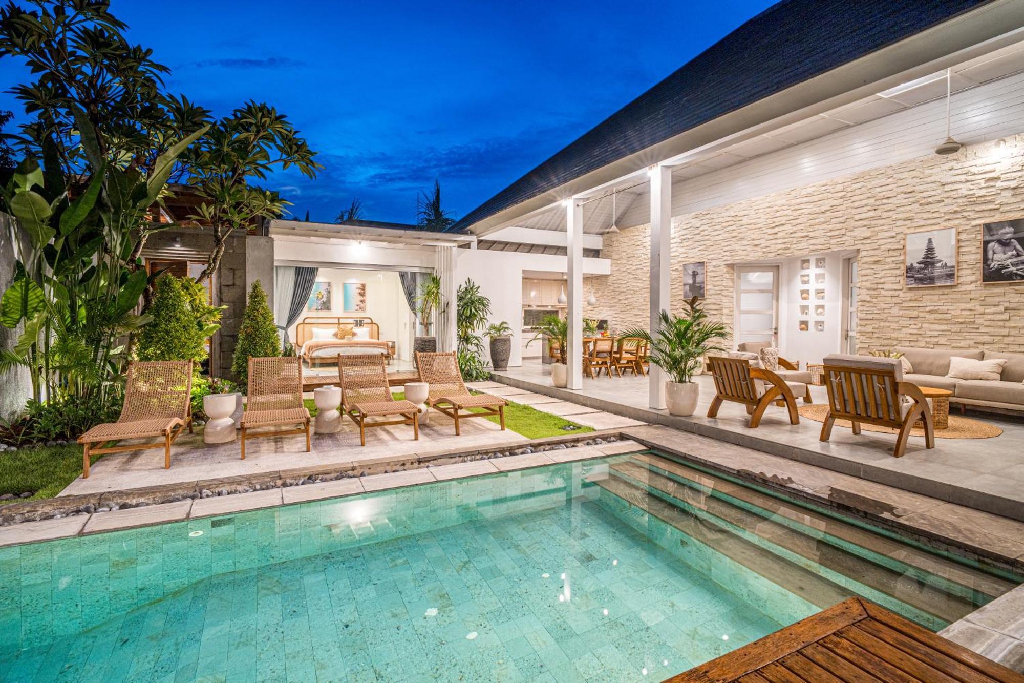 Villa Tropicasa 2 By Bali Solutions *